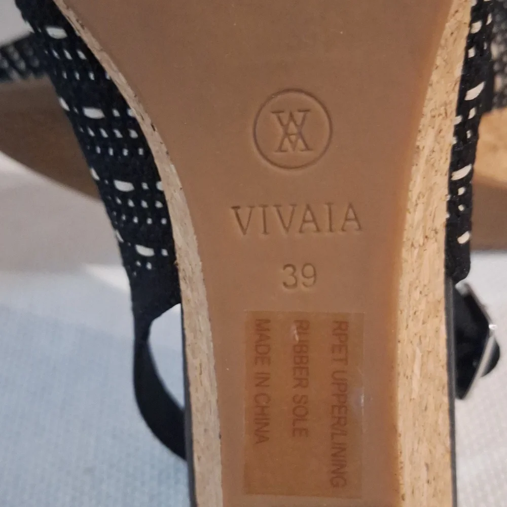 Vivaia Almond Toe Tamia Slingback Wedge Pro Sandal In Black Crochet Size 39